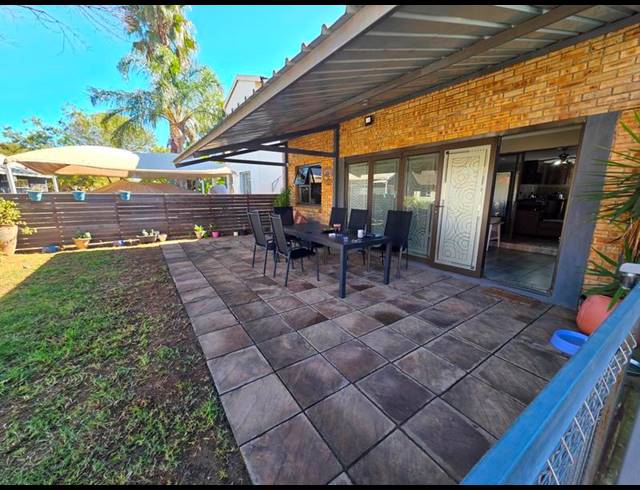 4 BEDROOM HOUSE FOR SALE IN MISTY BAY